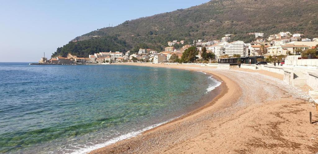 Symphony Apartments Street View Petrovac Zewnętrze zdjęcie